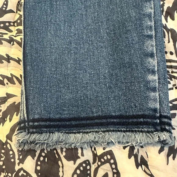 Vervet
Amber mid-rise skinny jeans - Picture 3 of 5